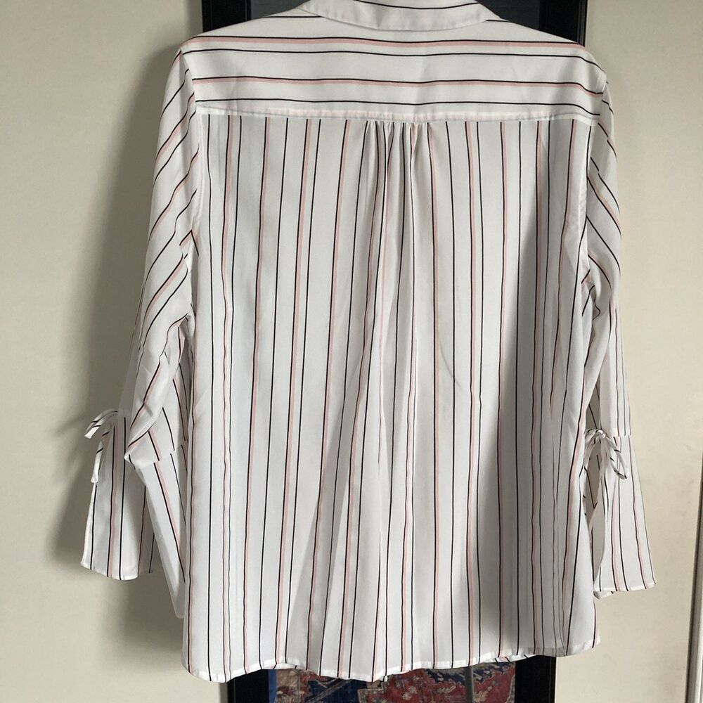 Roz & Ali Top XL Striped White Pink Flared Sleeves Lightweight Button Front - Picture 6 of 14